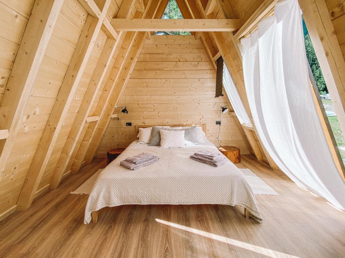 Hobo Camping Courmayeur Eksteriør bilde